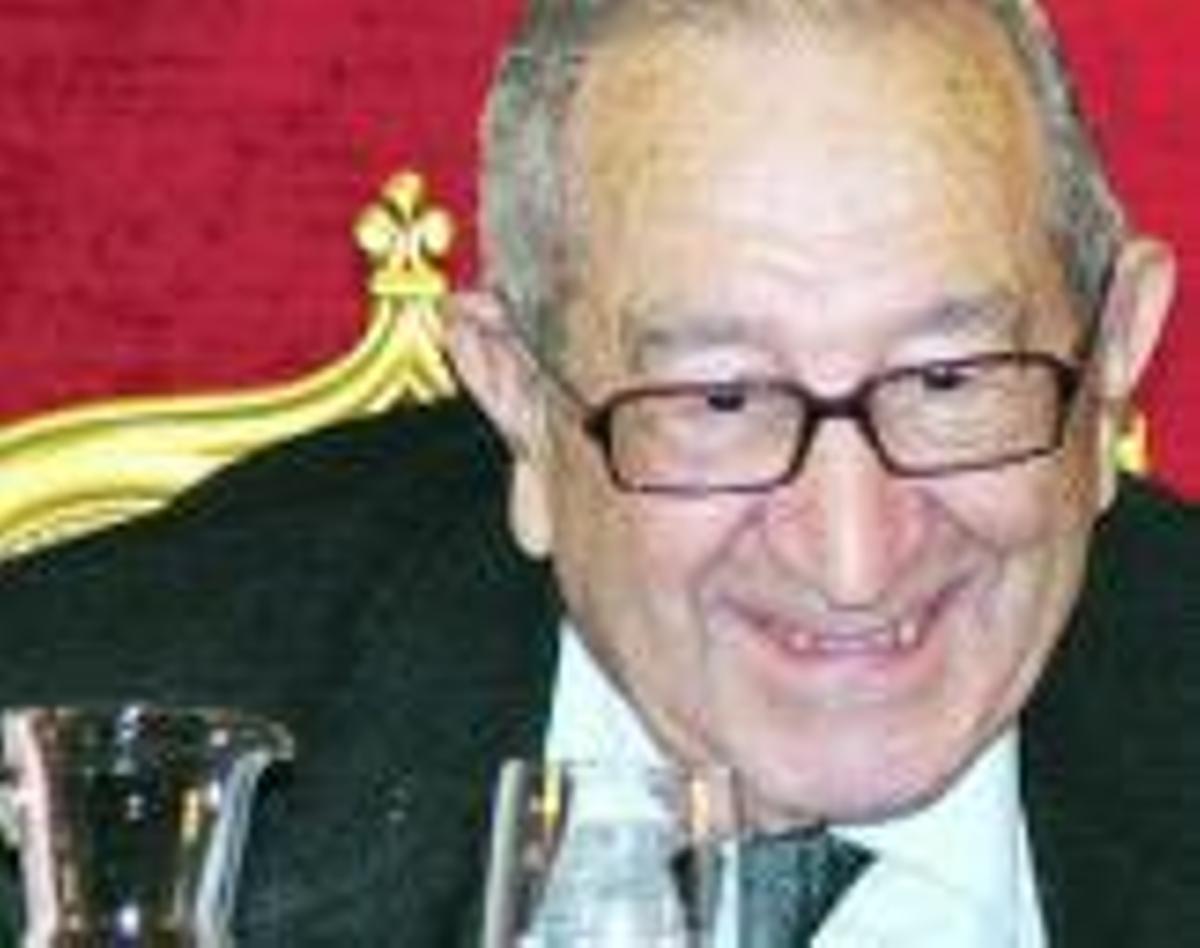 El Gobierno reclama a la Academia de la Historia que cambie la biografía de Franco