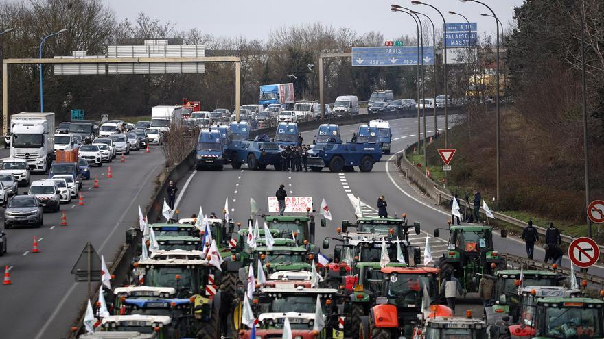 El Gobierno reúne a los dirigentes agrarios para evitar las protestas en España