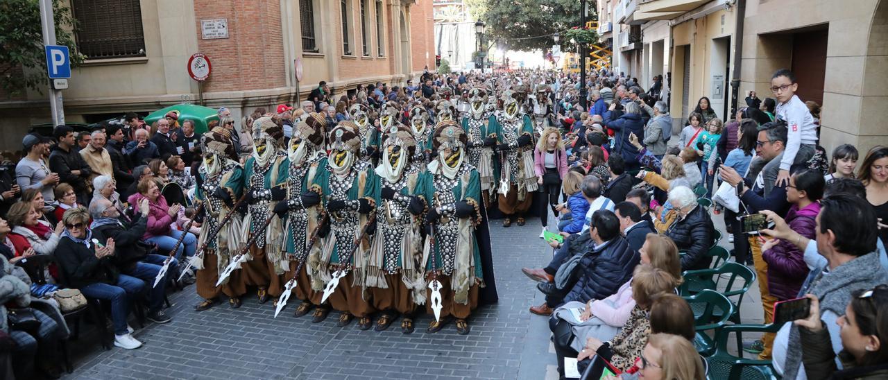 El Pregó siempre ha discurrido por las calles más céntricas de Castelló.