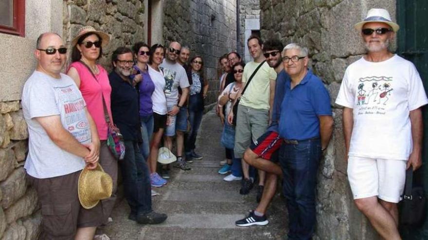 Visita al pueblo de Pazos de Arenteiro. // FdV