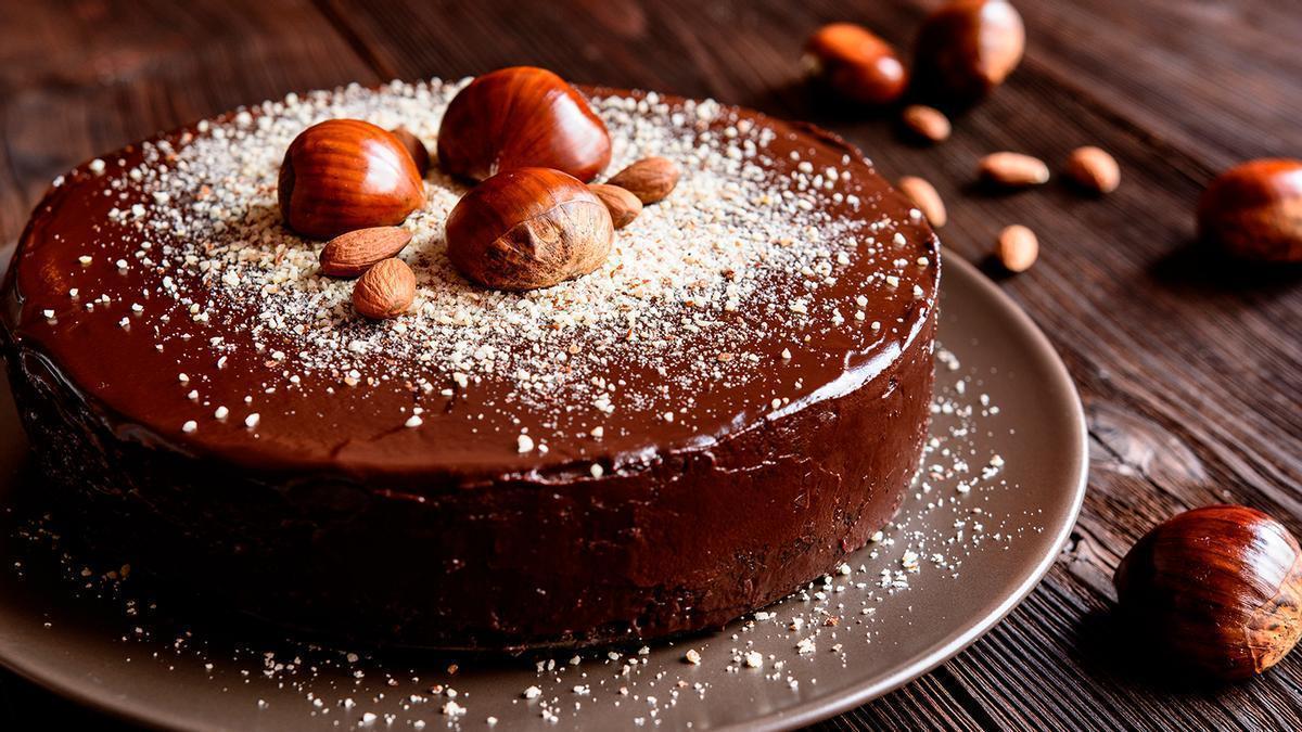 Una proposta de presentació del pastís de castanya i xocolata