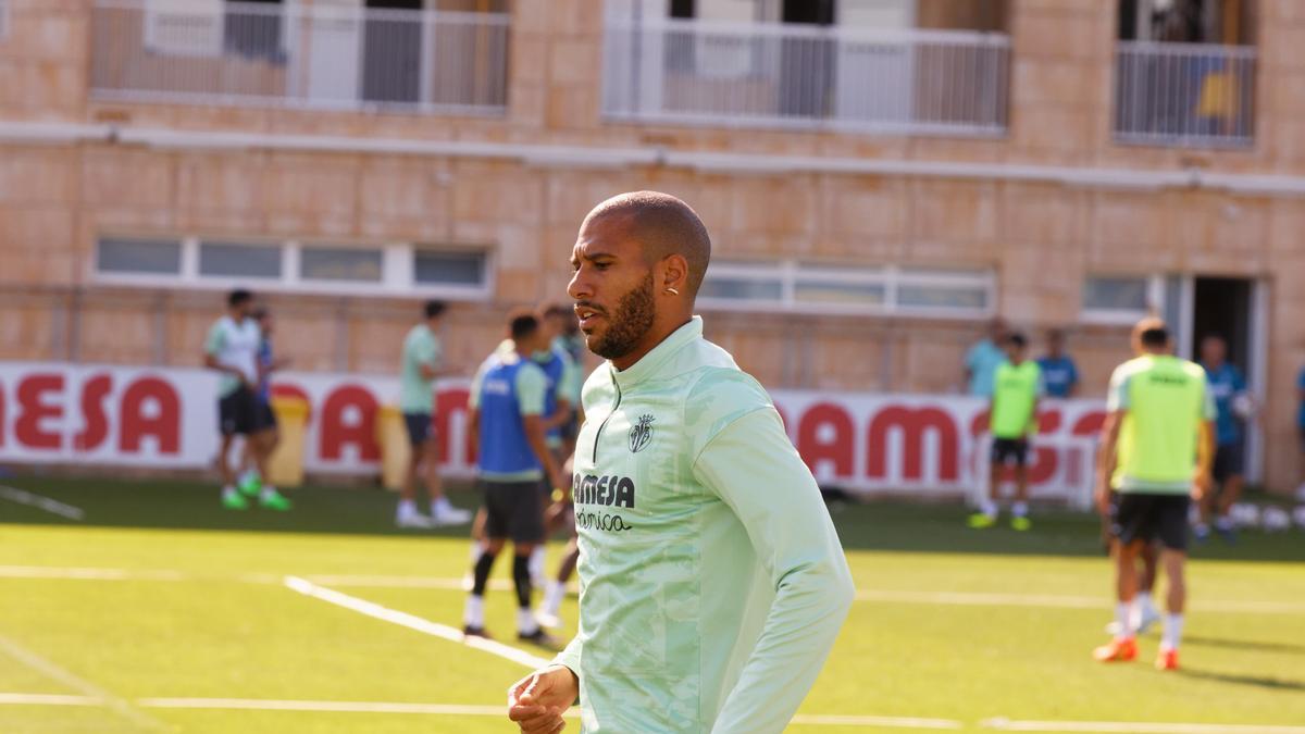 Capoue, uno de los jugadores veteranos más importantes del Villarreal.