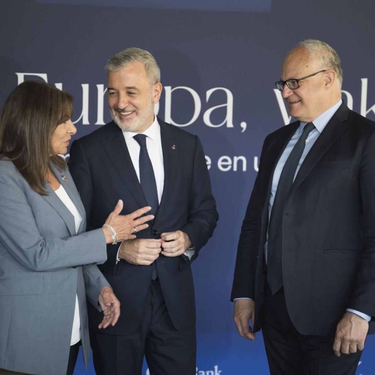 Barcelona, París i Roma reclamen crear un fons europeu per a vivenda Barcelona, París i Roma reclamen crear un fons europeu per a vivenda