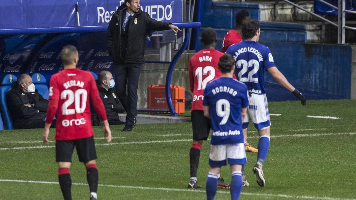 Las imágenes del partido entre el Real Oviedo y el Mallorca