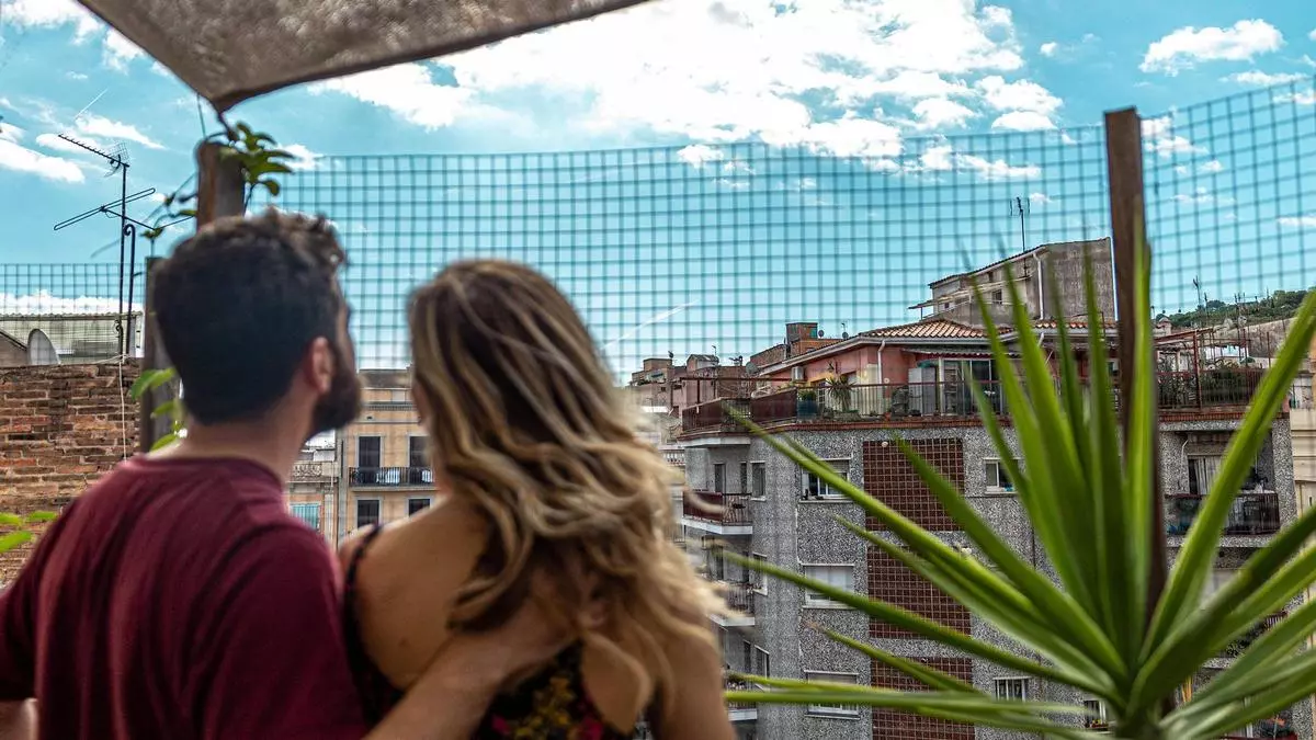 Hartos de los helicópteros en Barcelona: "Si quieren buenas vistas, que suban a pie a Montjuïc"