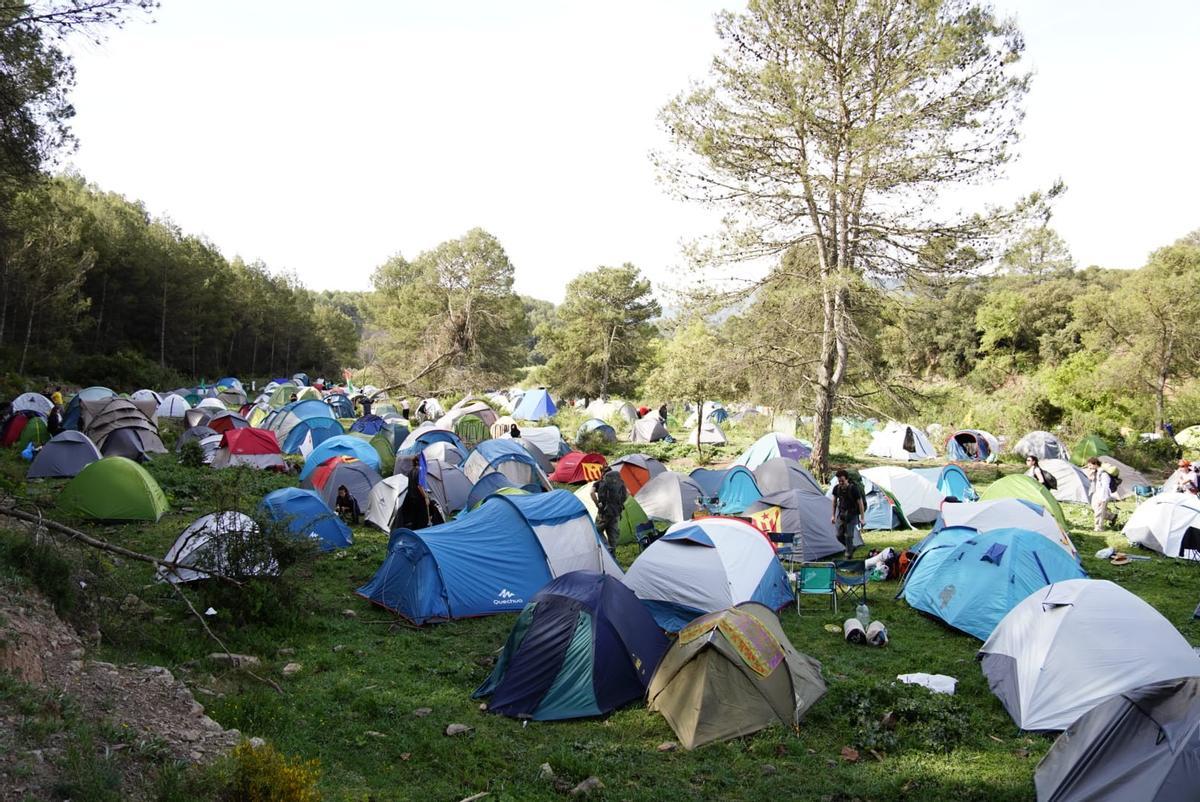 Campament de Revoltes de la Terra a Callús Campament de Revoltes de la Terra a Callús