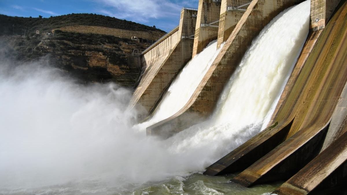 En Mequinenza Endesa tiene una de sus centrales hidroeléctricas.
