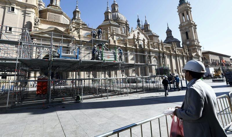 Montaje de la estructura de la Virgen del Pilar