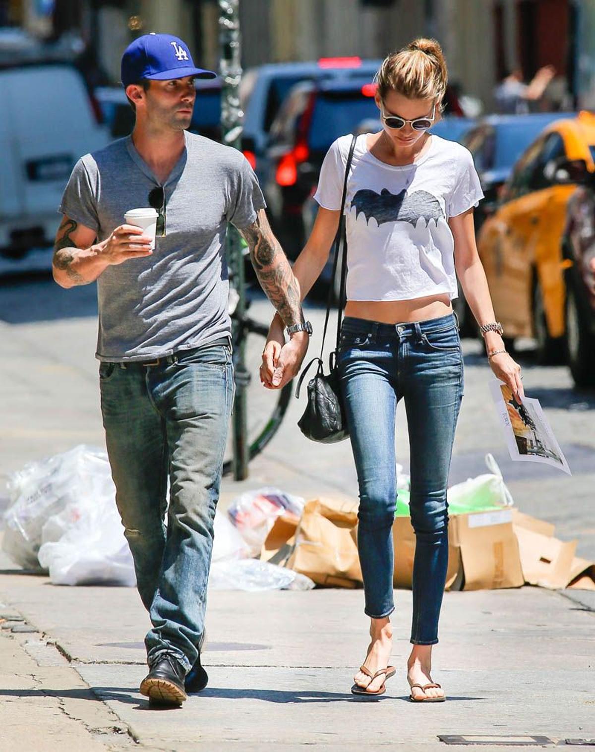 Adam Levine y Behati Prinsloo