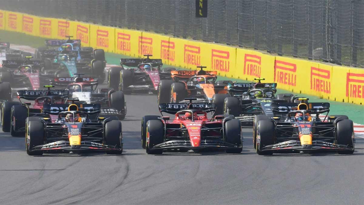 Verstappen ha forjado su ventaja en una gran salida, en la que Leclerc y Checo se han tocado