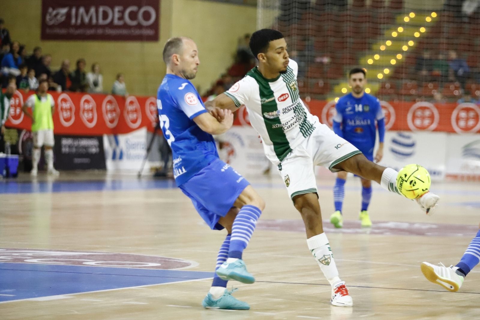 Córdoba Futsal-Viña Albali Valdepeñas | El partido en imágenes