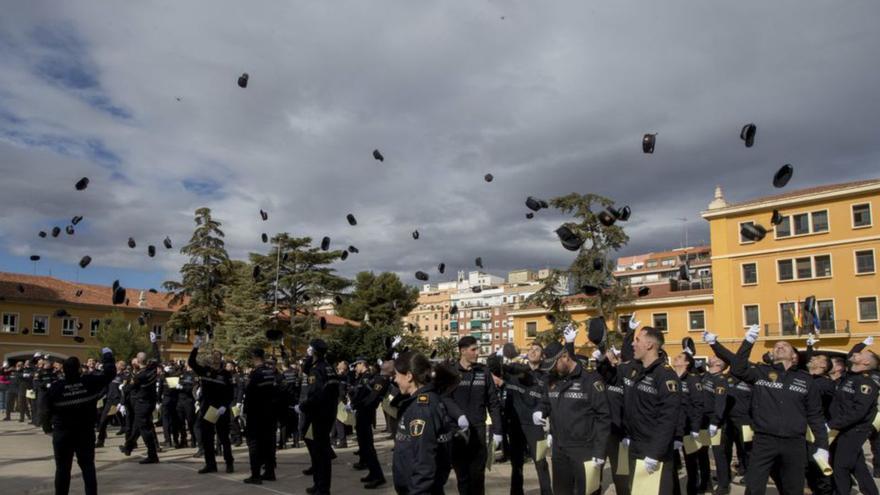 Presentación de la última promoción de la Policía Local. |