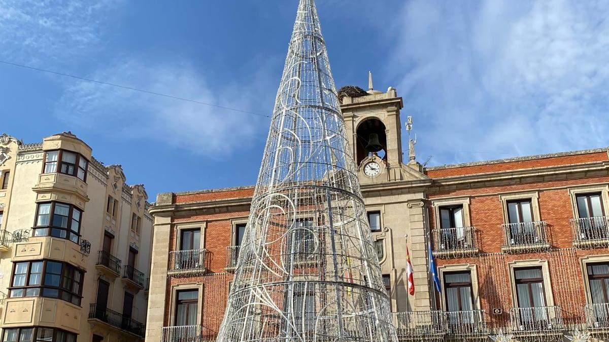 Descontento en San Frontis con la iluminación navideña: "Hay tres luces y solo funciona una"