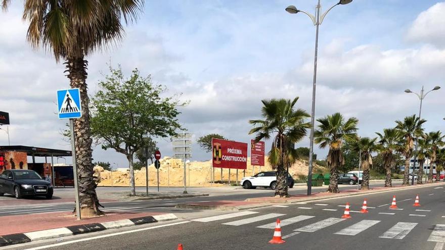 Paterna refuerza la señalización vial en zonas escolares ante el inicio de las clases