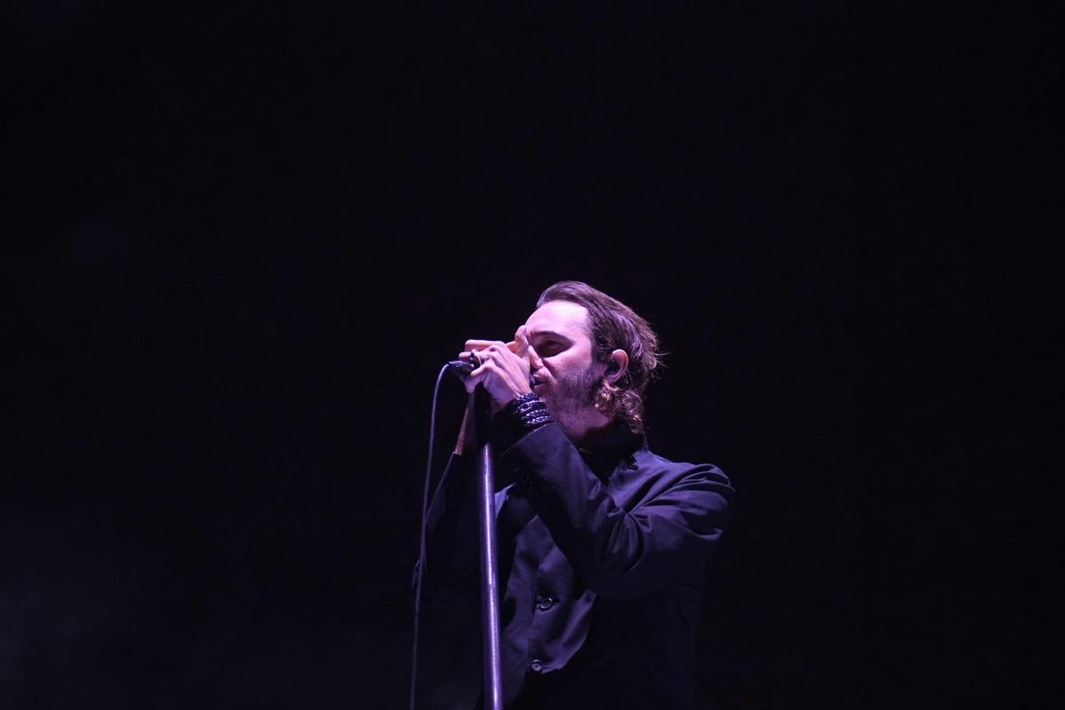 Editors deslumbran en su concierto del sábado noche en el Warm 2024