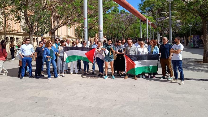 Las Asambleas de docentes del IES Ramon Llull y del IES Joan Alcover expresan su apoyo a los estudiantes de la UIB en solidaridad con el pueblo palestino