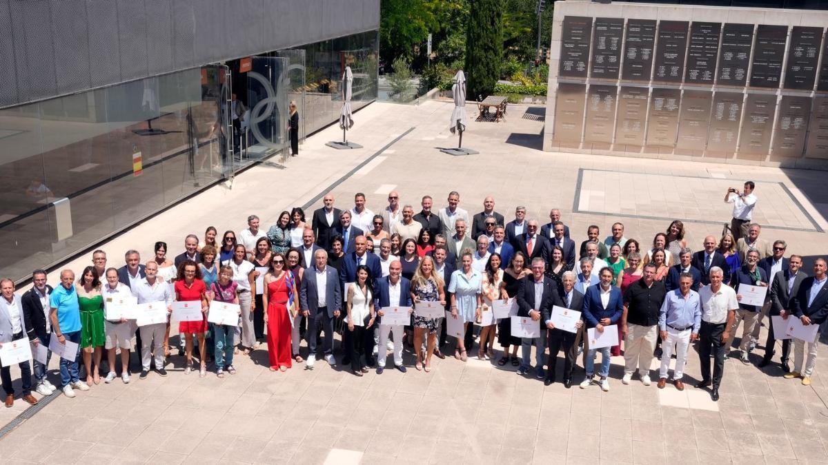 Emotivo homenaje del COE a los olímpicos en Atlanta'96