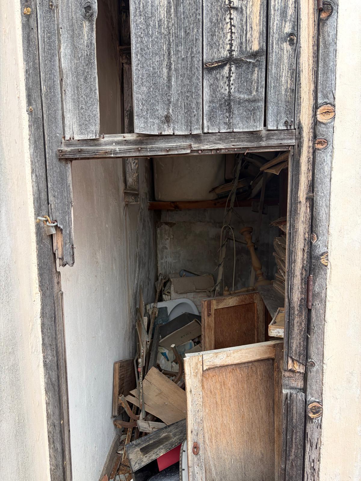 Así está el interior del antiguo edificio de Correos en Gandia
