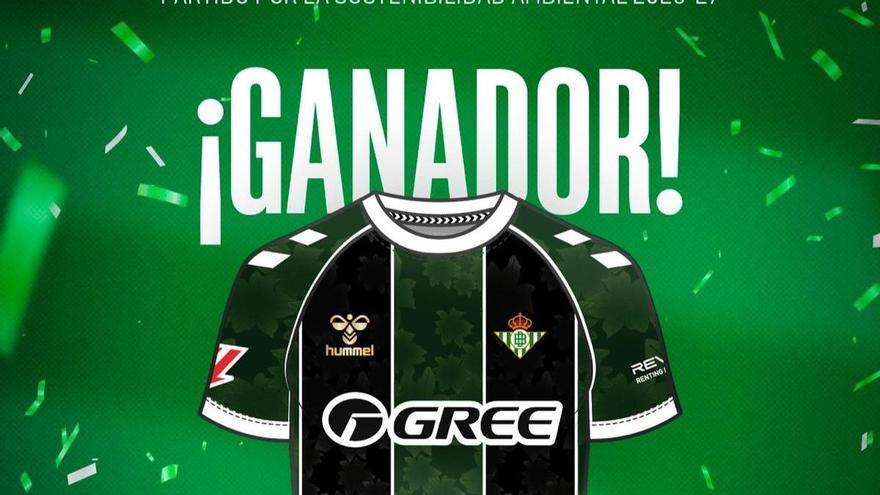 Los béticos eligen con más de 27.000 votos la camiseta Forever Green contra los incendios diseñada por un sevillano