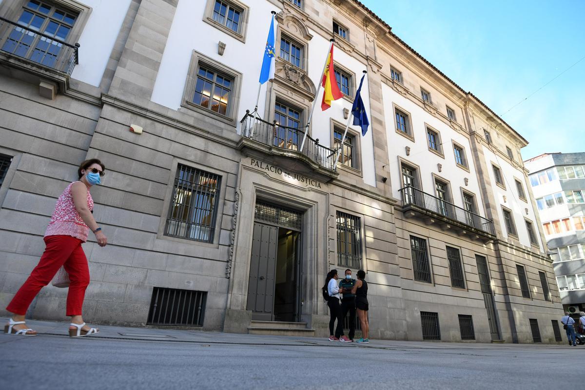 Edificio de la Audiencia Provincial de Pontevedra.