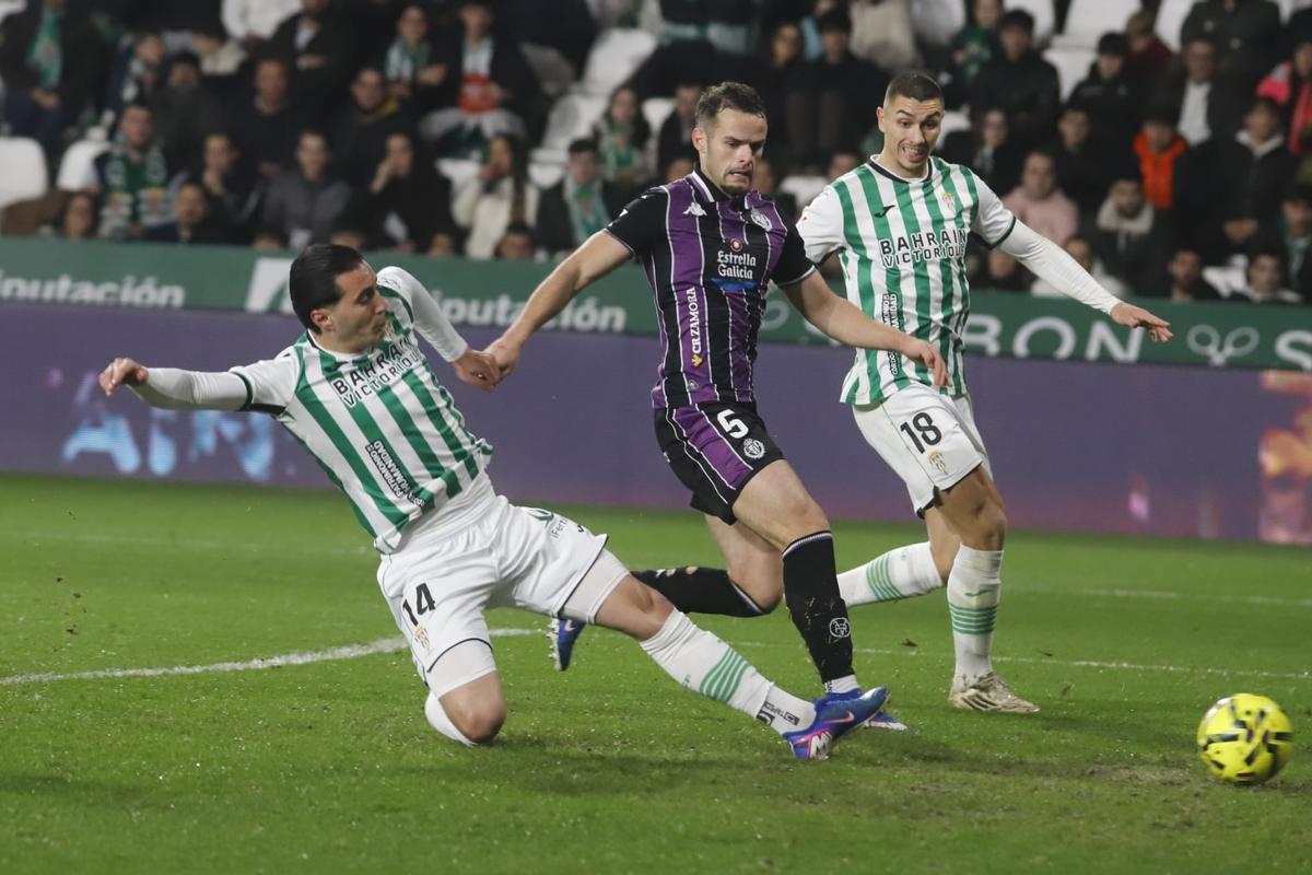 Córdoba CF-Real Valladolid | Las imágenes del partido de LaLiga Hypermotion