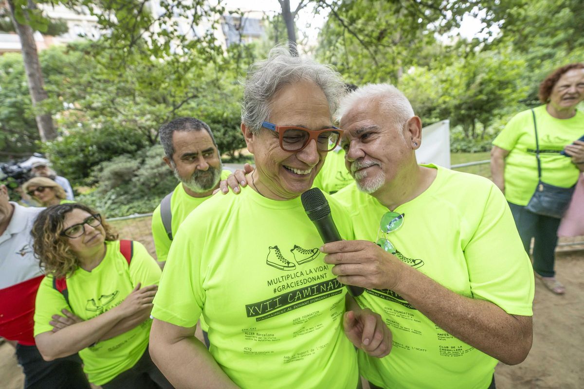 Unas 200 personas trasplantadas marchan en Barcelona en agradecimiento a los donantes de órganos