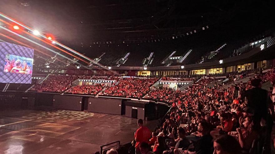 El Roig Arena empuja en busca de la segunda liga
