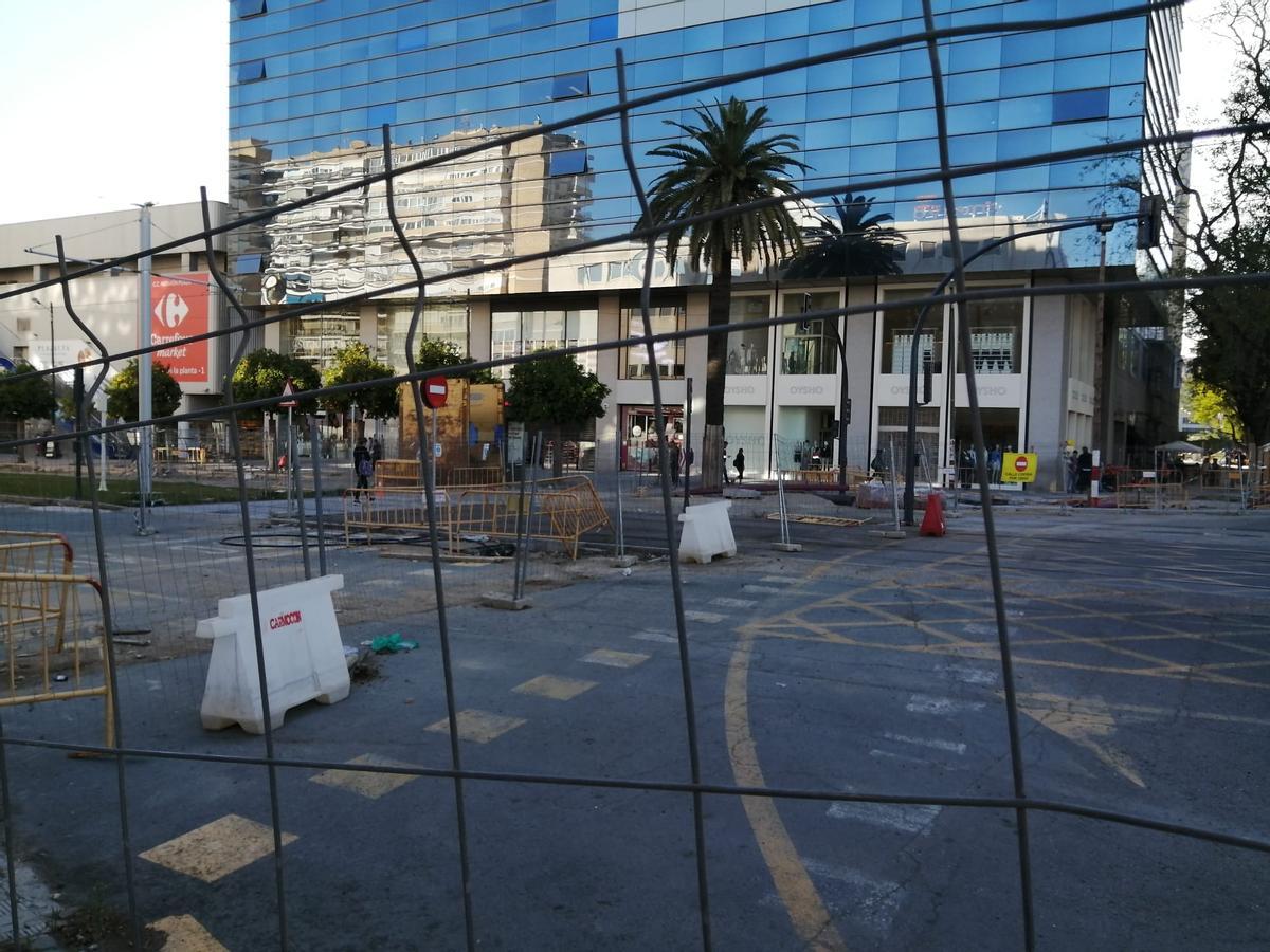 Obras en el corredor verde a la altura de Luis de Morales