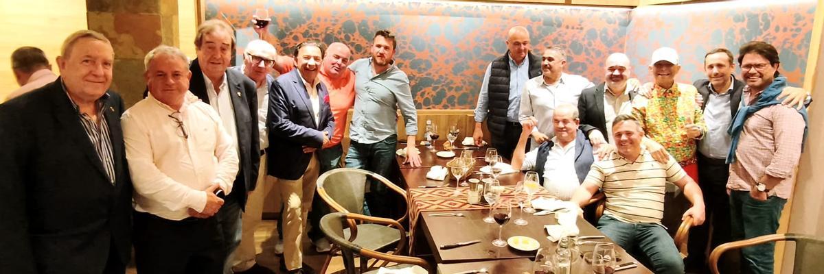 Emotivo almuerzo con el terorense Paco Santana