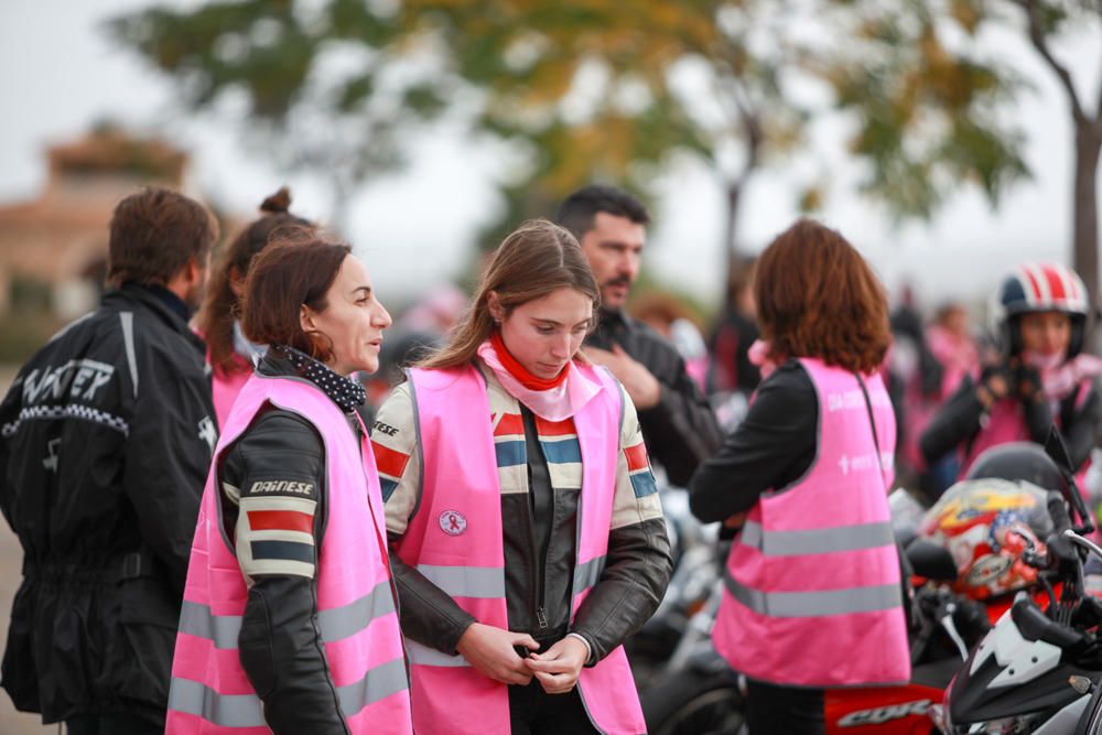 Ruta Motera "Chalecos rosas" contra el cáncer