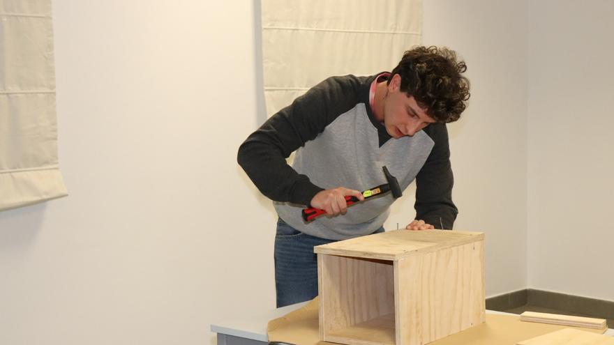 Una jornada aborda en Montilla los beneficios que las aves aportan al hábitat rural