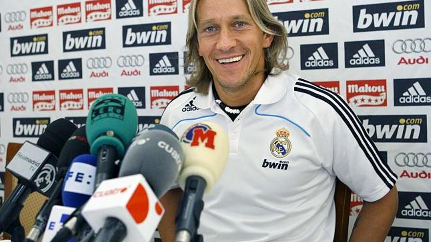 Salgado: &quot;Quiero retirarme en el Real Madrid&quot;