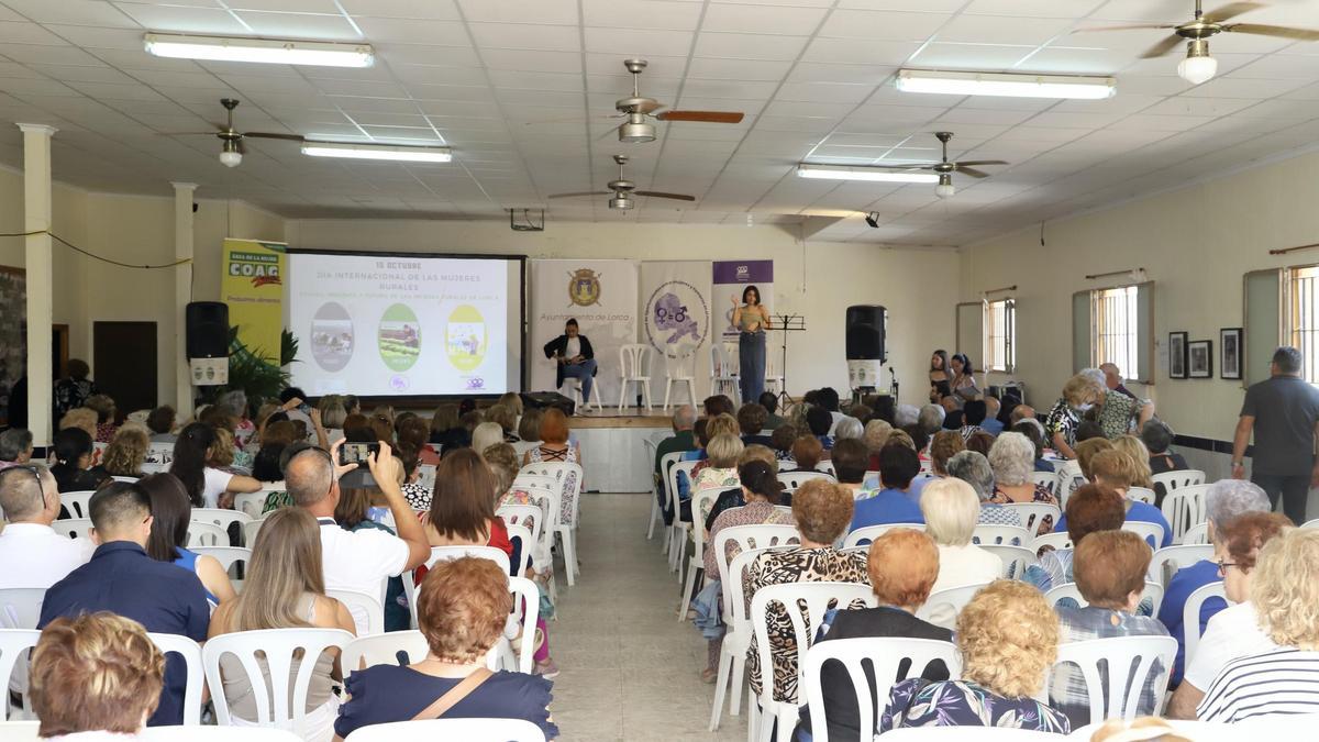 'Pasado, Presente y Futuro de las Mujeres Rurales de Lorca' en la ermita del Sacristán de Aguaderas.