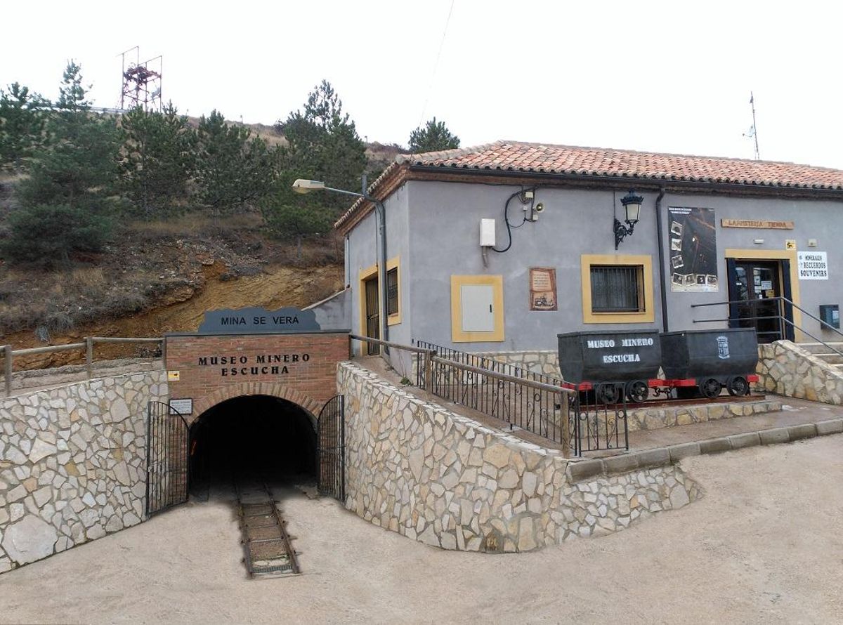 Museo Minero Escucha exterior