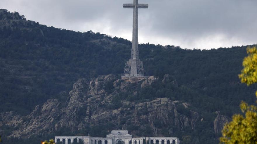 Imagen del Valle de los CaÃ­dos.