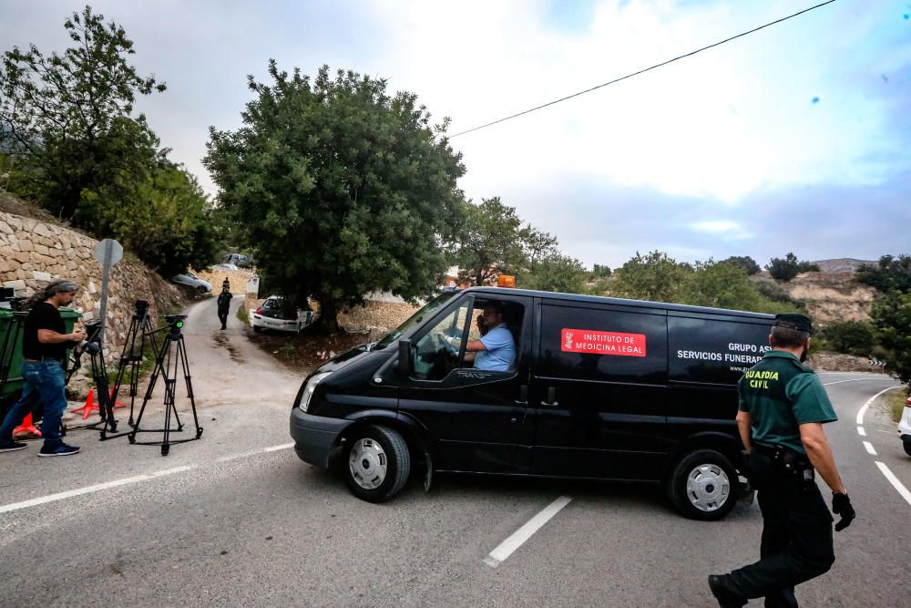 Los fallecidos, de 33 y 40 años, han sido localizados en la vivienda de la familia del hombre