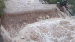 Llobregat y Ter multiplican su caudal por las lluvias y amenazan con desbordarse