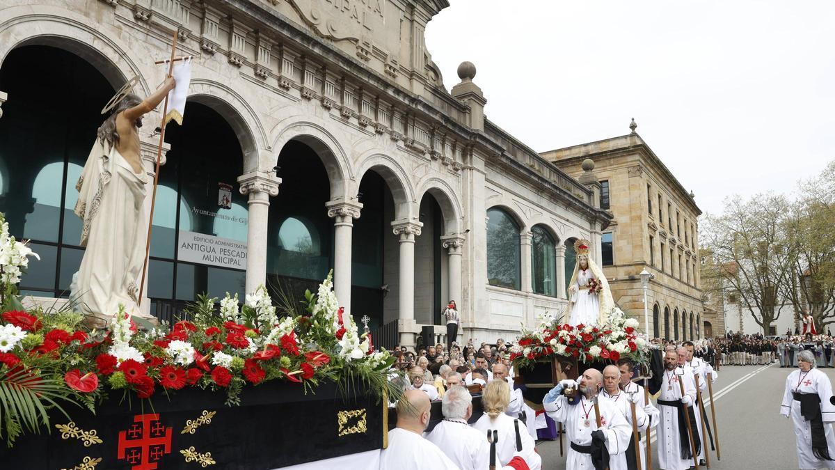 VÍDEO: Un Encuentro de Resurrección brillante cierra una "sensacional y multitudinaria" Semana Santa