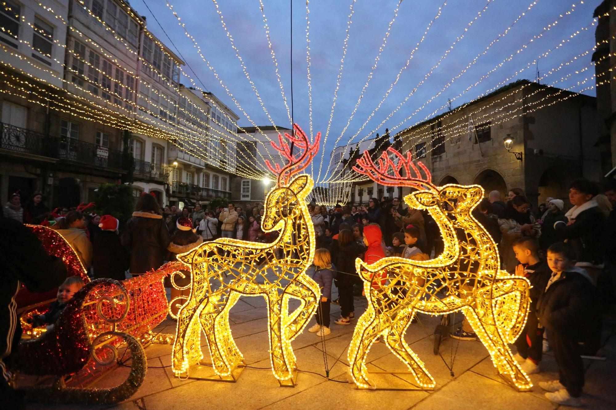 Betanzos inaugura la Navidad con el encendido de su alumbrado navideño