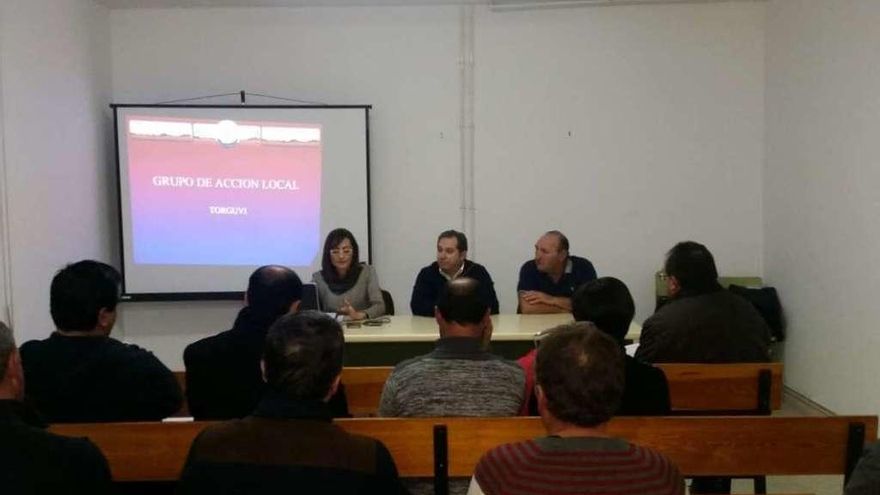 Responsables del grupo de acción local Torguvi explican las novedades del programa de ayudas.