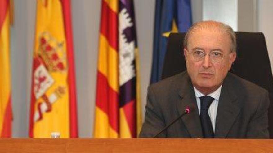 El presidente del TSJB, Antoni Terrasa, presenta la última memoria judicial.