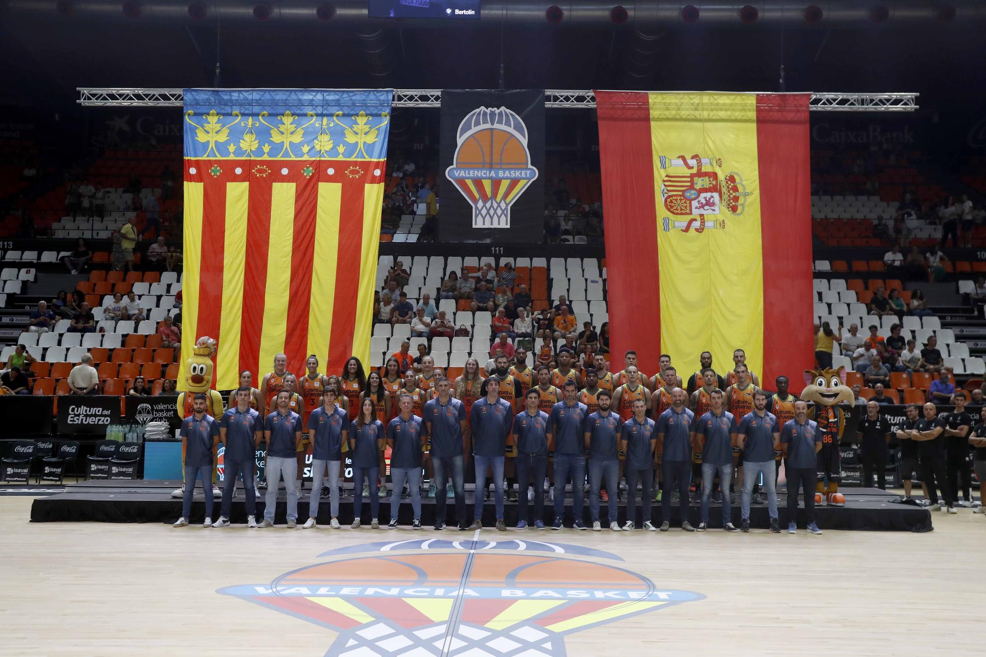 Presentación del Valencia Basket en La Fonteta