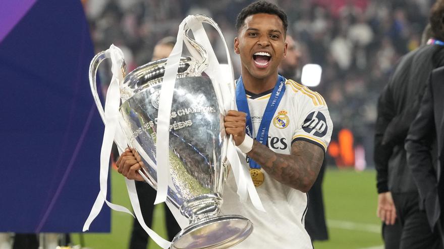 El Liverpool marca la diferencia entre las dos estrellas del Real Madrid