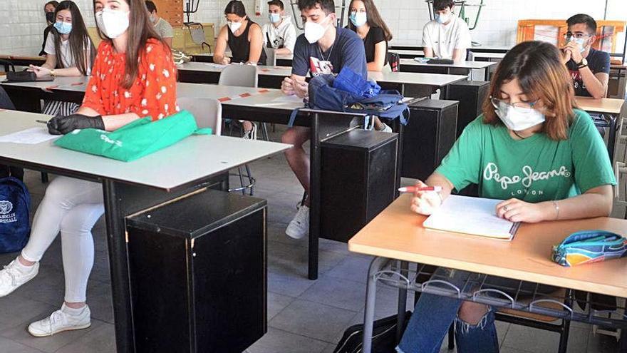 Alumnos de Bachillerato en clase durante el mes de mayo.