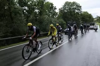 La etapa 8 del Tour de Francia, en imágenes