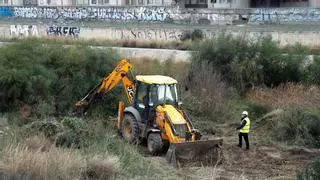El desbroce y la limpieza del río Guadalmedina durarán tres meses
