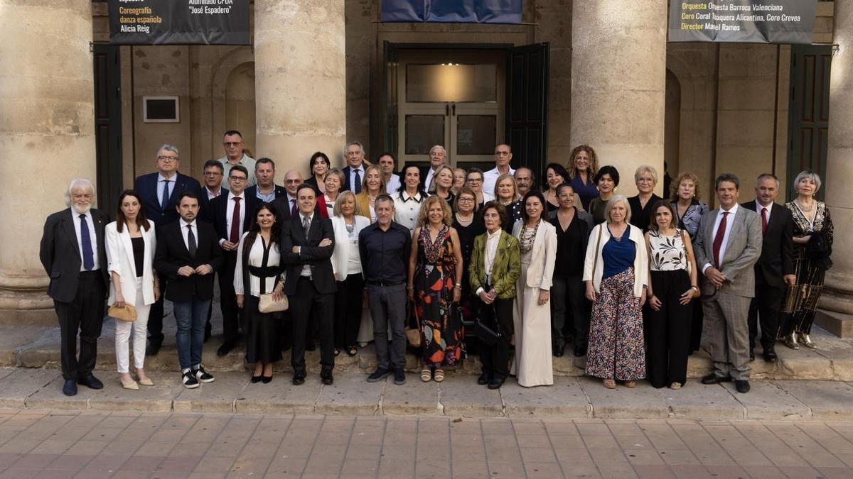 El Ateneo de Alicante celebra su Gala de la Cultura en el Teatro Principal con una veintena de premios