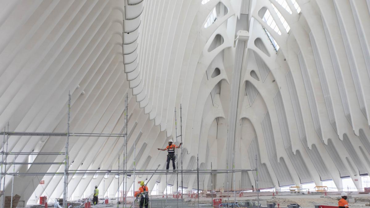 Las obras en el interior del CaixaForum de València.