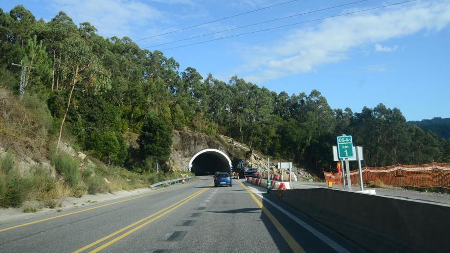 Obras en el túnel de Montealegre. // Gonzalo Núñez