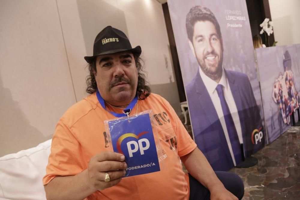 Ambiente del PP en el 7 Coronas